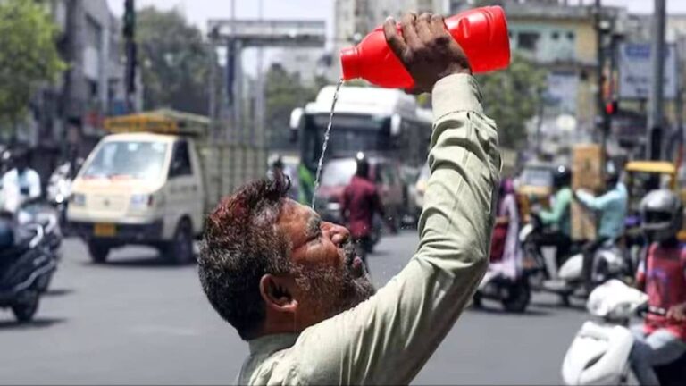 Weather: दिल्ली में 4 दिन जानलेवा गर्मी पड़ेगी! 45°C पारा, लू, आंधी-बारिश और फिर चिपचिपी उमस में सांस लेना होगा मुश्किल; जानें IMD का ताजा अपडेट