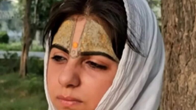 Anna Jaisinghani: प्रेमानंद महाराज मेरे सपने आए..., एक्टिंग छोड़ कृष्ण भक्ति में लीन हुईं अन्ना जयसिंघानी