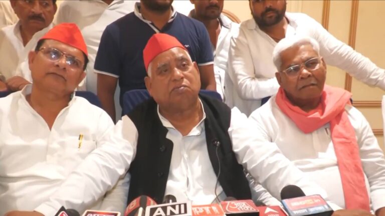 अयोध्या में होगा सपा का बड़ा हल्ला बोल, सांसद अवधेश प्रसाद बोले- लोगों को उजाड़ा गया, किसानों की जमीन...