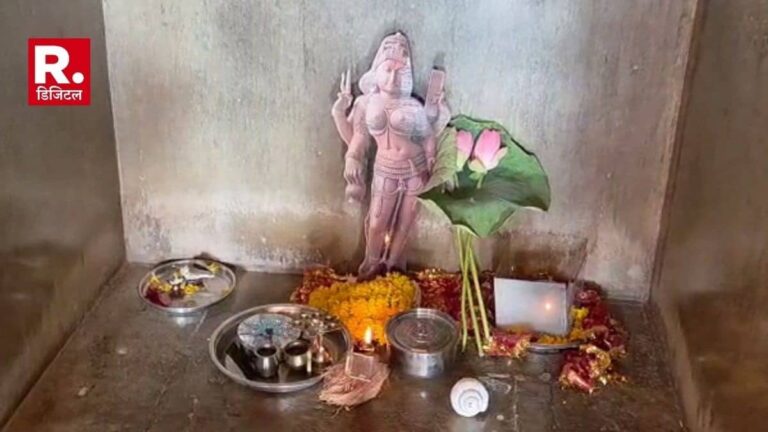 छावनी में तब्दील भोजशाला, शुक्रवार हो होगी महाआरती... प्रशासन ने किया फ्लैगमार्च; सोशल मीडिया पर अफवाह फैलाने वाले को प्रशासन की खुली चेतावनी