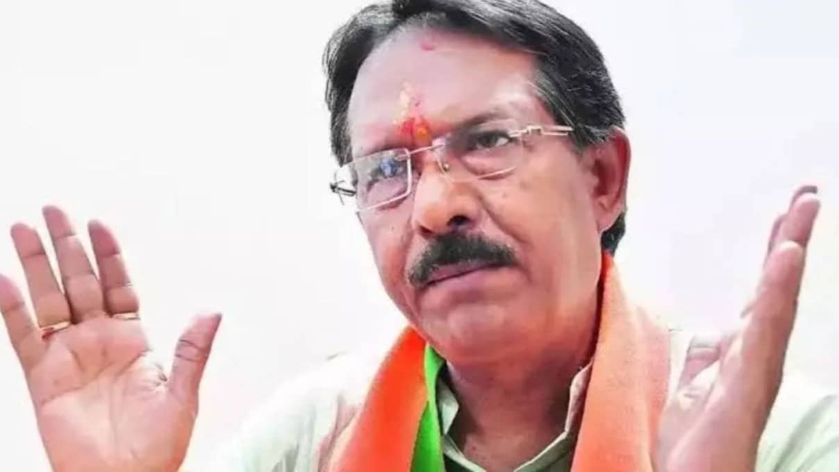 BREAKING: दिल्ली बीजेपी के नए अध्यक्ष बने हर्ष मल्होत्रा... हरियाणा, पंजाब और त्रिपुरा में भी बदले गए प्रदेश अध्यक्ष; जाने किसे मिली कमान