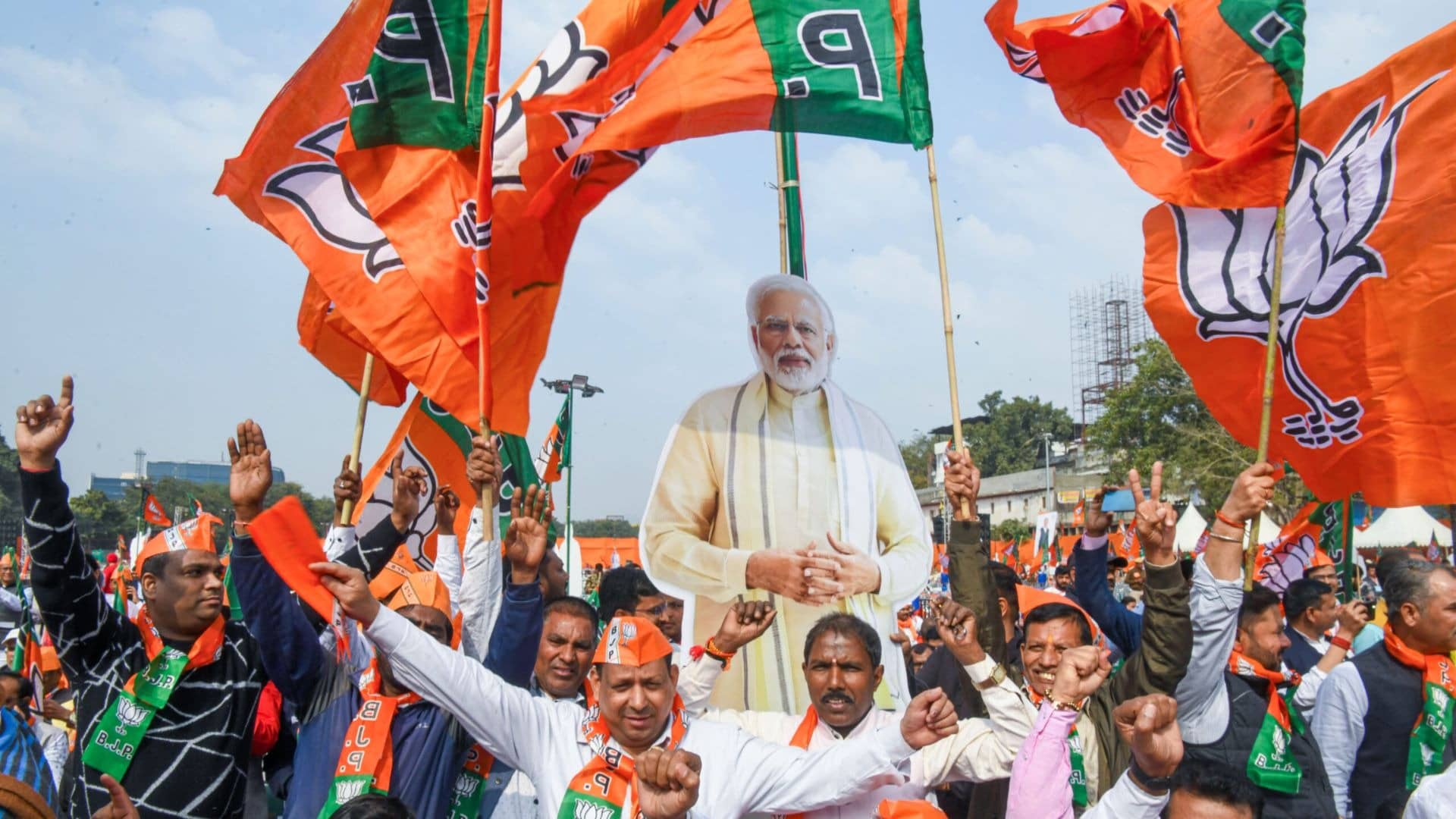 West Bengal: मां दुर्गा की प्रतिमा, झालमुड़ी और रवींद्र संगीत के साथ ऐतिहासिक होगा शपथ ग्रहण समारोह, कौन-कौन पहुंचेगा? जानिए हर डिटेल