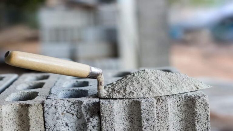 Ultratech Cement का शेयर देख सकता है 19% तक तेजी! मोतीलाल ओसवाल ने दोहराई 'बाय' रेटिंग