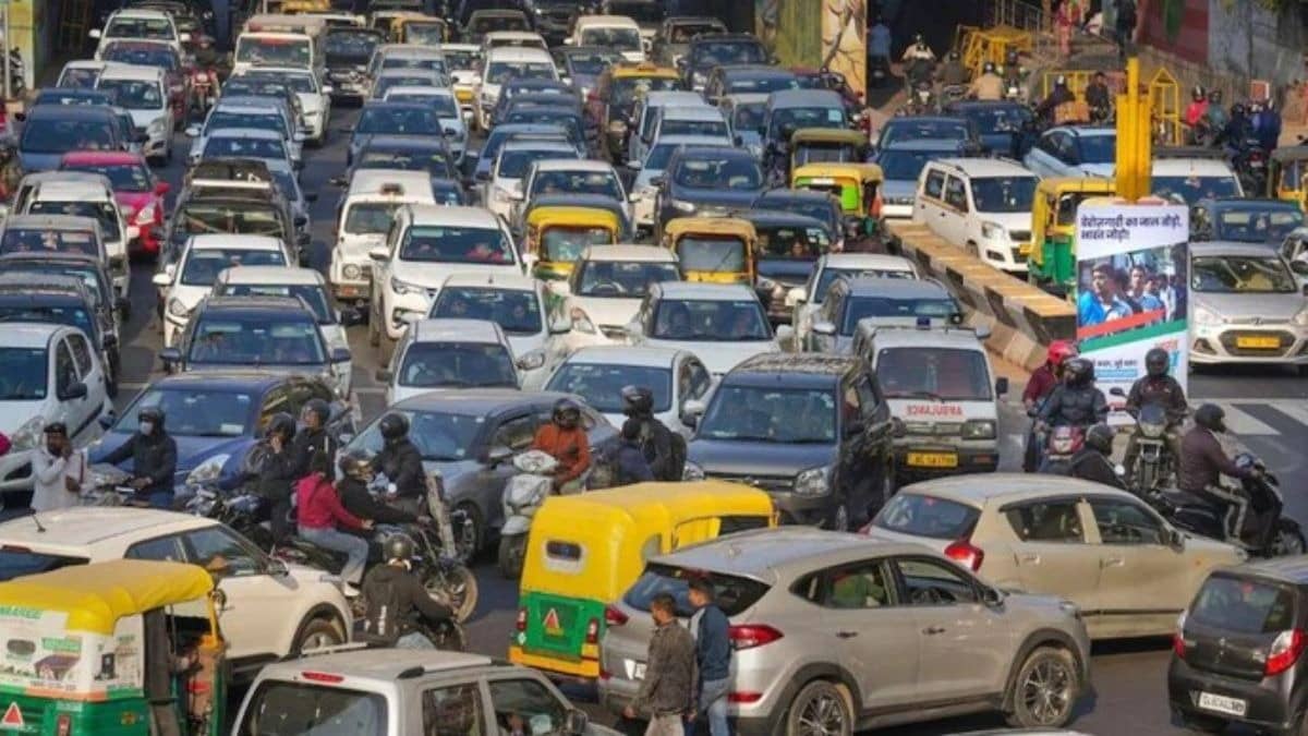 दिल्ली में 3 दिन नहीं मिलेगी कैब! ऑटो चालकों ने भी किया 'चक्का जाम' का ऐलान, जानिए हड़ताल पर क्यों जा रहे ड्राइवर