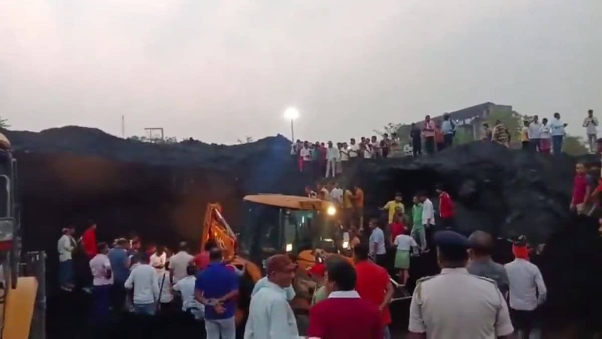 BREAKING: धनबाद में बड़ा हादसा, खदान धंसने से 4 लोगों की मौत, मलबे में कई लोग फंसे; रेस्क्यू जारी