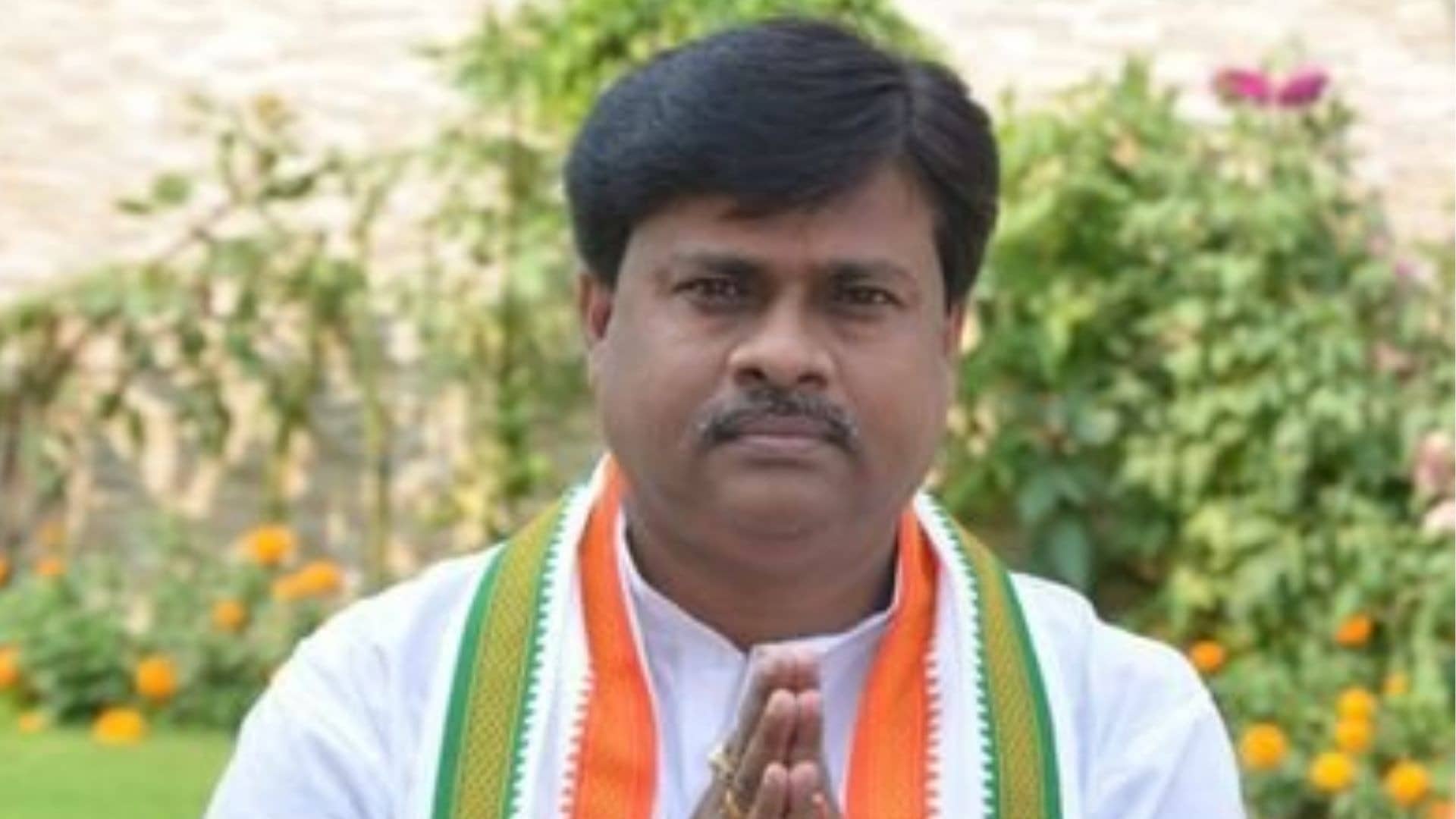 BJP कार्यकर्ताओं को धमकाने के आरोप में TMC विधायक दिलीप मंडल पुरी में गिरफ्तार, कई हफ्तों से चल रहे थे फरार