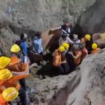 रंग लाई मेहनत: 9 घंटे की कड़ी मशक्कत बाद बोरवेल से निकला 3 साल का बच्चा, 30 फीट की गहराई पर अटका था; NDRF ने यूं किया सफल रेस्क्यू