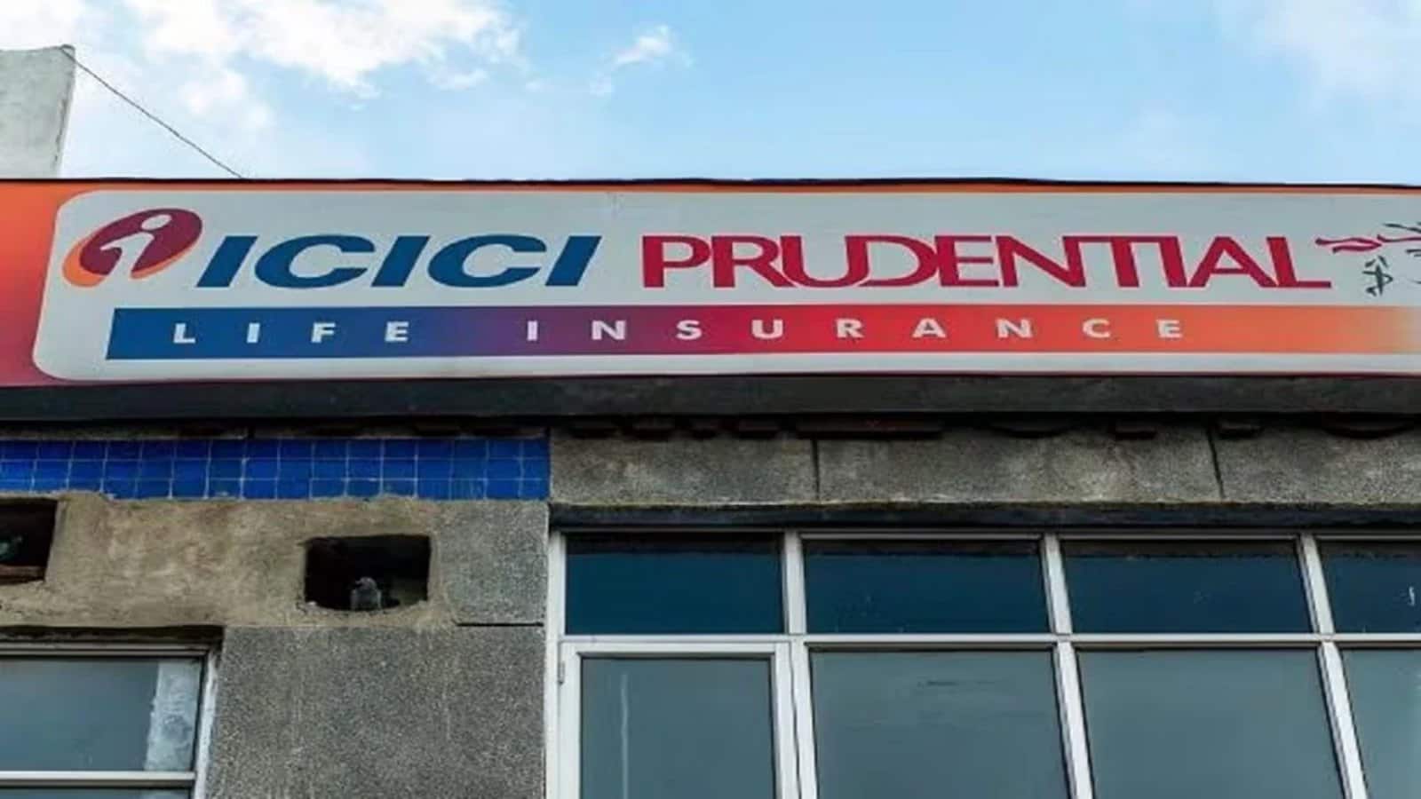 ICICI Prudential Life 9% तक लुढ़का, देखा दो साल का लो; प्रमोटर प्रूडेंशियल के हिस्सा बेचने की खबर से बिगड़ा सेंटिमेंट