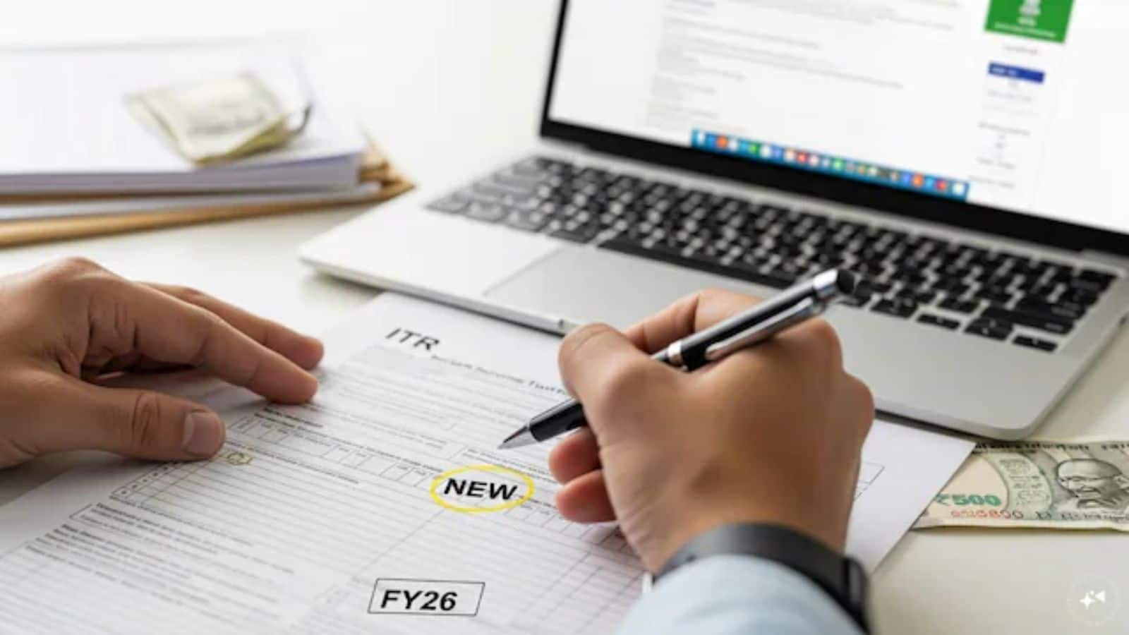 ITR Filing 2026: टैक्सपेयर्स के लिए बड़ा अपडेट! ITR-1 और ITR-4 फाइलिंग हुई शुरू