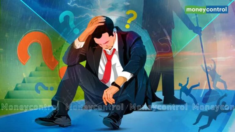 Standard Chartered में 15% एंप्लॉयीज पर लटकी छंटनी की तलवार, टेक सेक्टर के बाद फाइनेंशियल सेक्टर पर AI का कहर