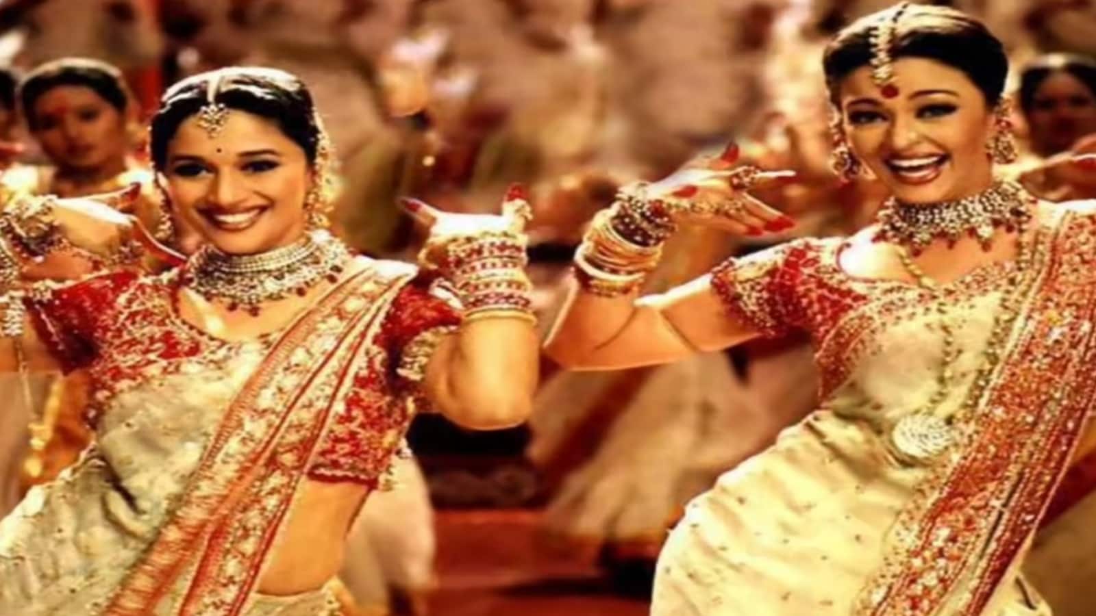 Madhuri Dixit: माधुरी दीक्षित 'डोला रे डोला' की शूटिंग के दौरान 4 महीने की थीं प्रेग्नेंट? धक-धक गर्ल ने बताई सच्चाई