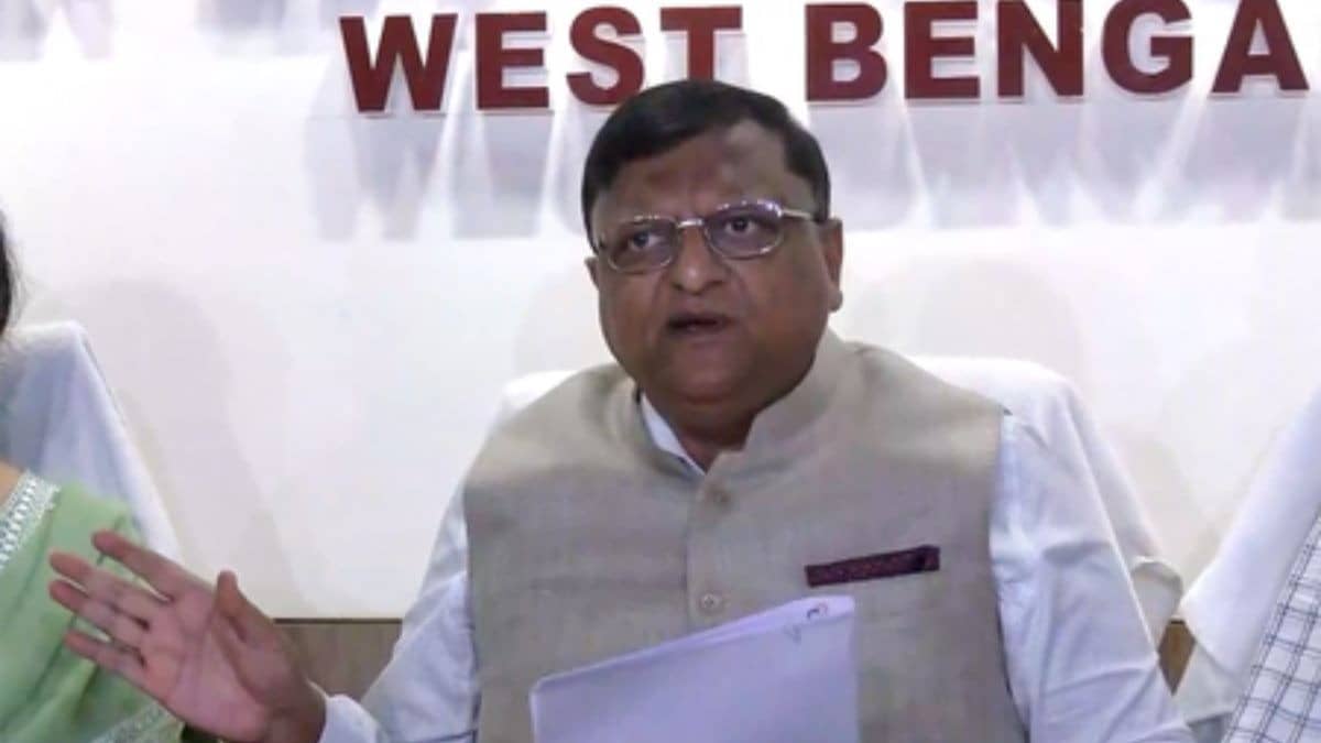 BREAKING: CM सुवेंदु अधिकारी ने IAS मनोज अग्रवाल को दी अहम जिम्मेदारी, बनाया मुख्य सचिव, इलेक्शन में मुख्य चुनाव अधिकारी के रूप में किया था काम