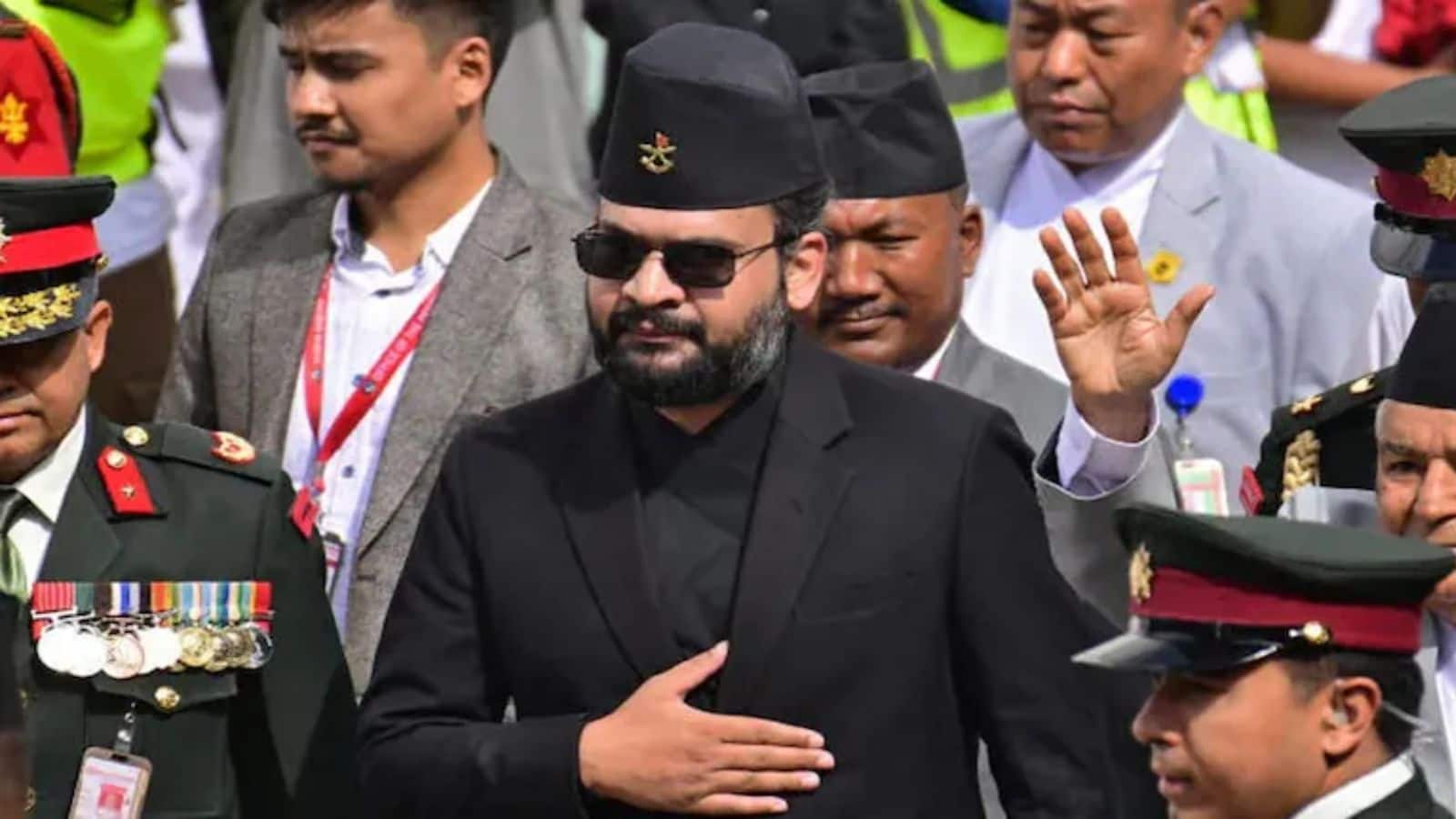 नेपाल में चल रहा बालेन शाह का 'बुलडोजर', 2000 से अधिक अवैध निर्माण ध्वस्त; अपने ही फैसले से घिरी सरकार
