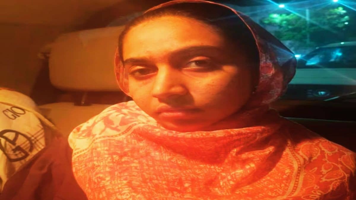 Nashik TCS conversion: धर्मांतरण की आरोपी निदा खान को AIMIM पार्षद मतीन पटेल ने दी पनाह? खुलासे के बाद मची खलबली, अब कई राज से उठेगा पर्दा