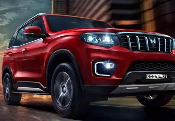 M&M Q4 Results: महिंद्रा एंड महिंद्रा का कंसॉलिडेटेड प्रॉफिट 42% उछला, प्रति शेयर 33 रुपये डिविडेंड का ऐलान