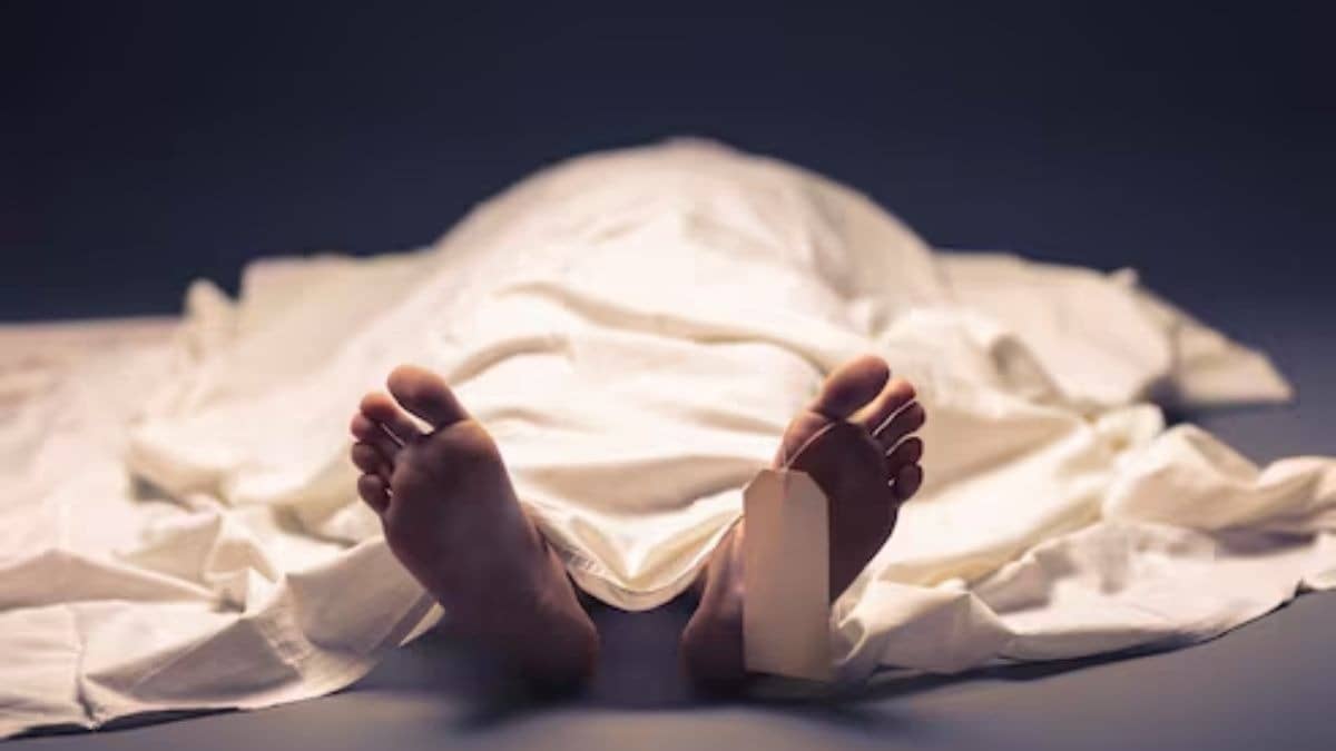 12वीं में सप्लीमेंट्री आने पर छात्र ने की आत्महत्या, अगले दिन पोते के गम में दादी की भी मौत; शिवपुरी में 24 घंटे में एक ही घर से उठीं दो अर्थियां