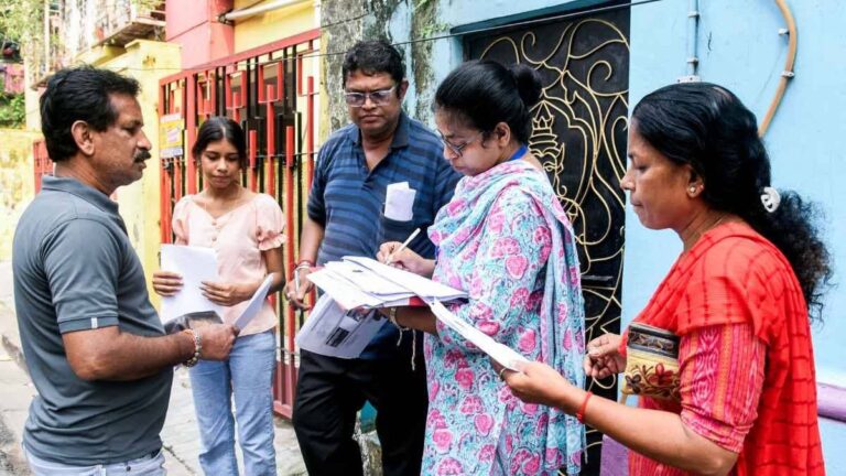 अब दिल्ली, हरियाणा, पंजाब में होगा SIR, 16 राज्यों और 3 केंद्र शासित प्रदेशों के लिए तारीखों का ऐलान; चुनाव आयोग ने जारी कर दी पूरी LIST