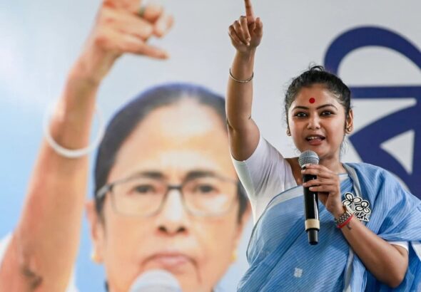 सिर पर एक करोड़ का इनाम रखा गया तो काबा और मदीना गाने वाली TMC सांसद सायोनी घोष का आया कुछ ऐसा रिएक्शन
