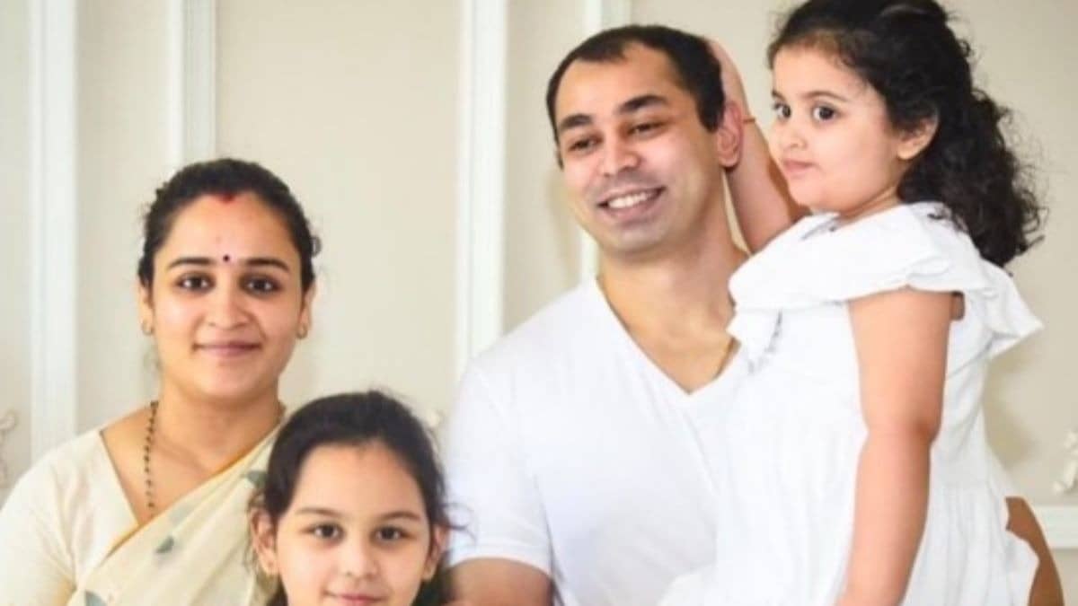 शरीर के कई हिस्सों पर नीला निशान, पैर में भी चोट... पोस्टमार्टम के बाद पुलिस का एक्शन, प्रतीक यादव के बेडरूम को किया सील, गैजेट्स जब्त