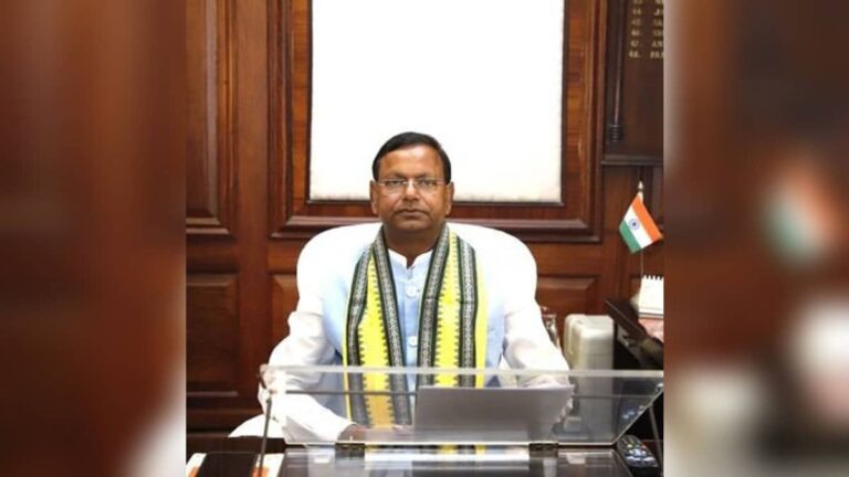 UP: रमेश प्रसाद गुप्ता को गोरखपुर... विधानसभा चुनाव से पहले BJP ने 5 जिलाध्यक्षों की घोषणा की, किसे मिली कौन से जिले की जिम्मेदारी? LIST