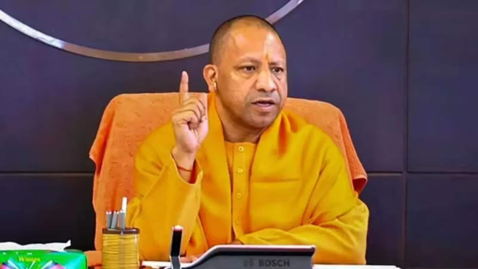 यूपी में जिला पंचायतों से पास नक्शों की डेडलाइन 31 मार्च! इस नए फैसले के बाद इन 4 स्टेप में जानिए कैसे पास होंगे नक्शे
