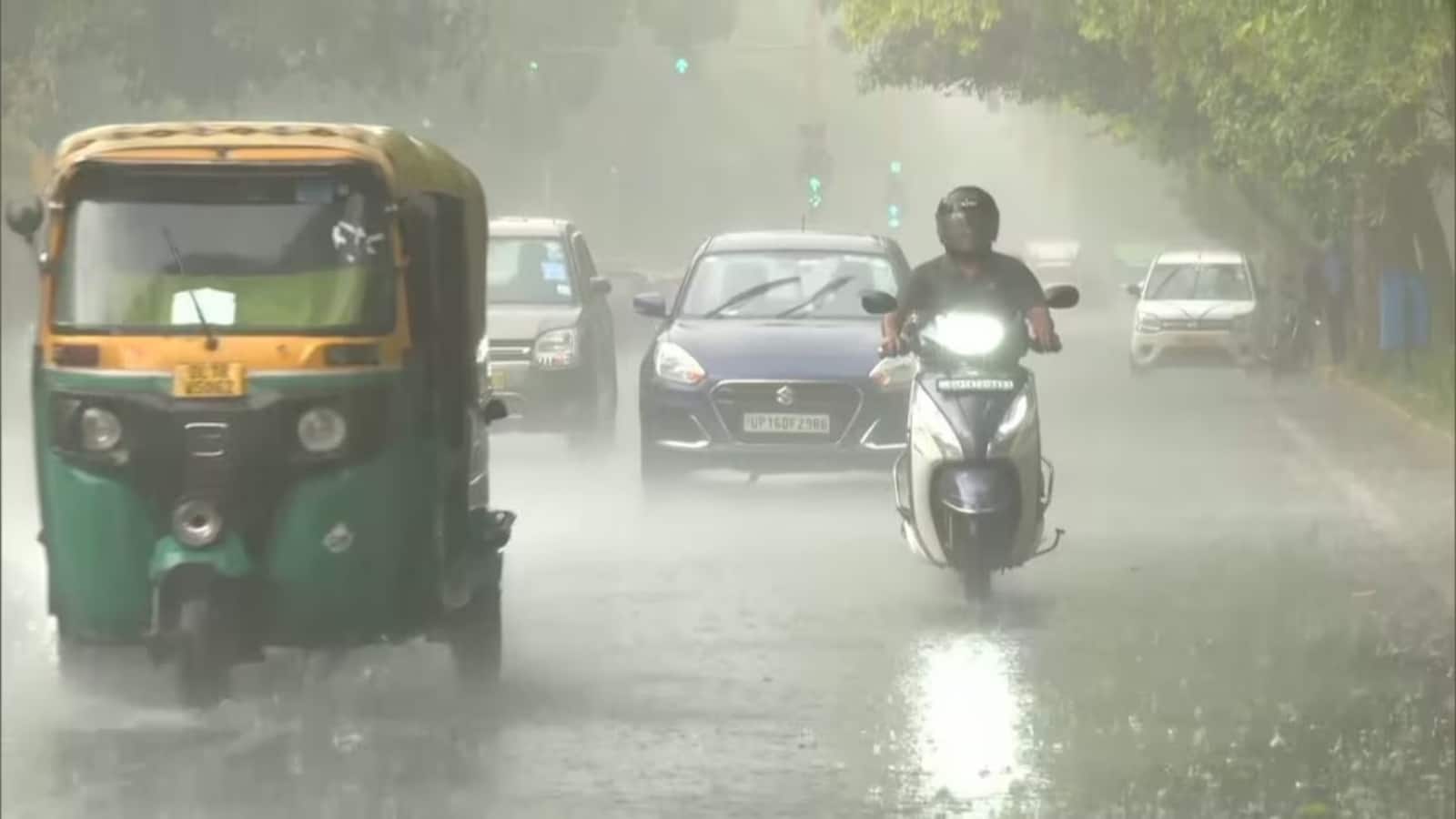 Delhi Weather Today: क्या आज दिल्ली में होगी बारिश? IMD ने 5 जून के लिए जारी किया येलो अलर्ट, देखें वेदर फोरकास्ट