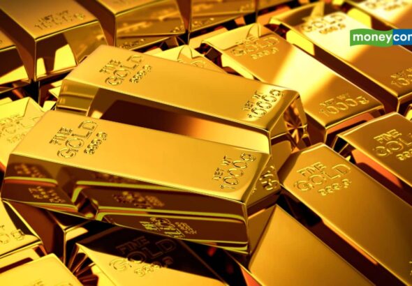 Gold ETF: गोल्ड ETF की रैली खत्म? 12 महीने बाद पहली बार निवेशकों ने निकाला भारी पैसा