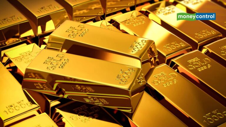 Gold ETF: गोल्ड ETF की रैली खत्म? 12 महीने बाद पहली बार निवेशकों ने निकाला भारी पैसा