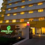 Lemon Tree Hotels फिर छू पाएगा रिकॉर्ड हाई? ICICI सिक्योरिटीज ने भारी गिरावट के बाद अपनाई ये स्ट्रैटेजी