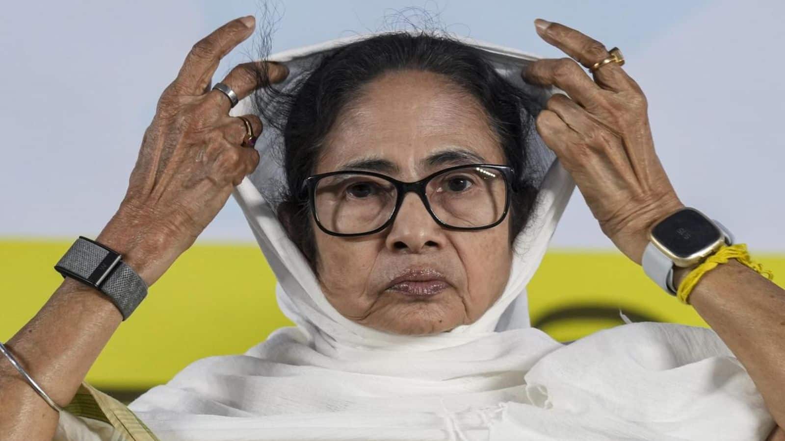 TMC को टूटने से बचाने के लिए ममता ने चला आखिरी दांव, भंग की पार्टी की सभी कमेटियां, अब क्या करेंगे बागी विधायक?