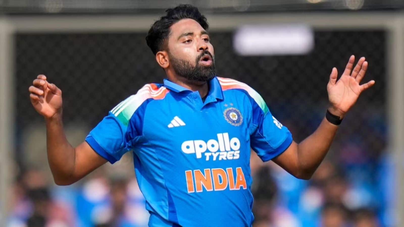 Mohammed Siraj: अचानक इस सीरीज से क्यों बाहर हुए मोहम्मद सिराज, सामने आई ये बड़ी वजह