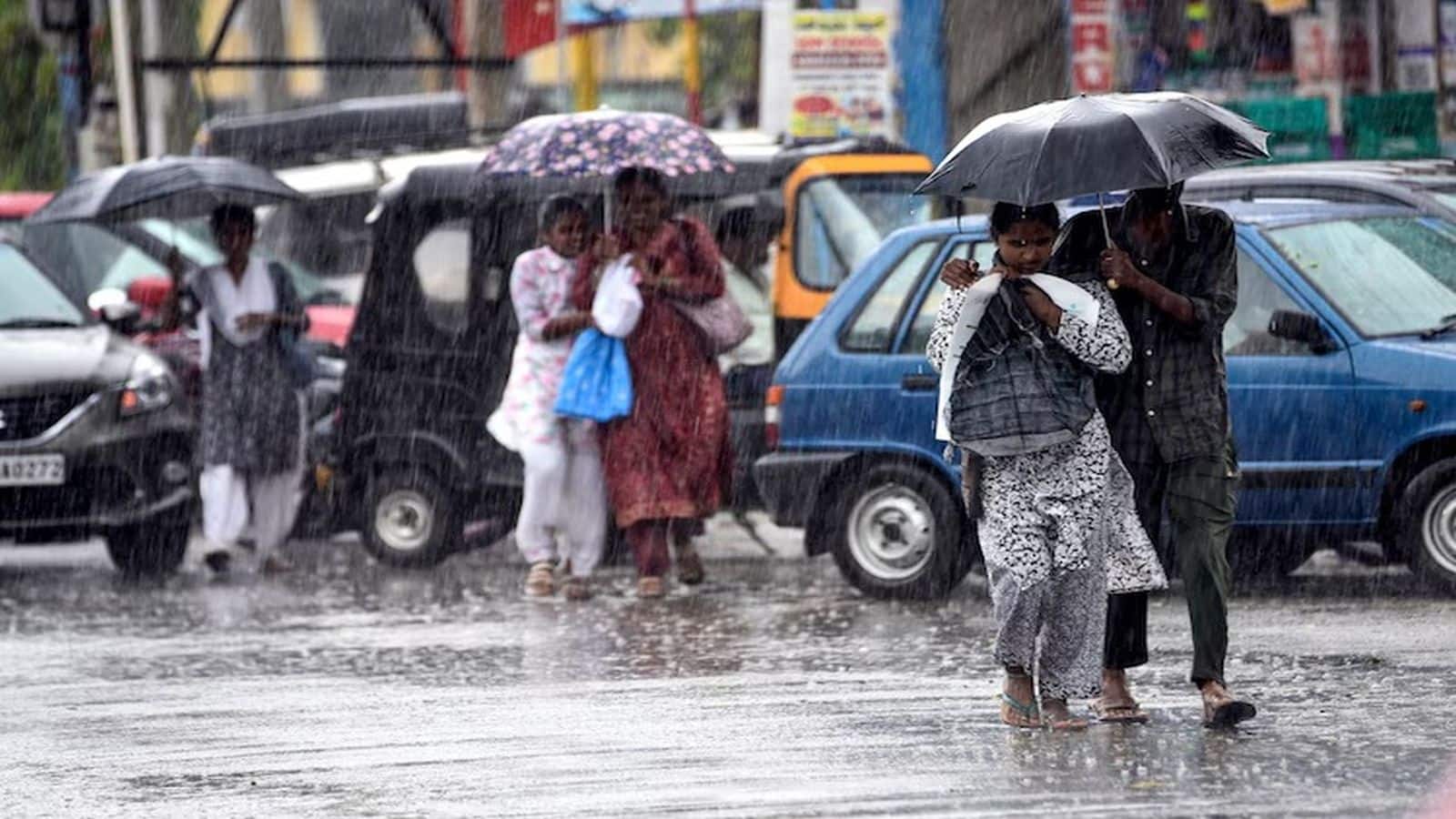 Monsoon 2026 Update: हिंद महासागर में अजीबोगरीब घटना! इस कारण केरल में दस्तक नहीं दे रहा मानसून