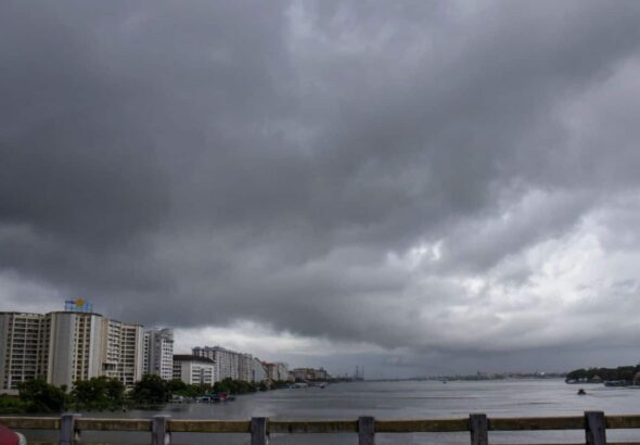 Monsoon Tracker: झारखंड, बिहार से यूपी की ओर क्यों नहीं बढ़ रहा मानसून, मुंबई में क्या 25 जून को आएगा? IMD और स्काईमेट ने अब ये बताया