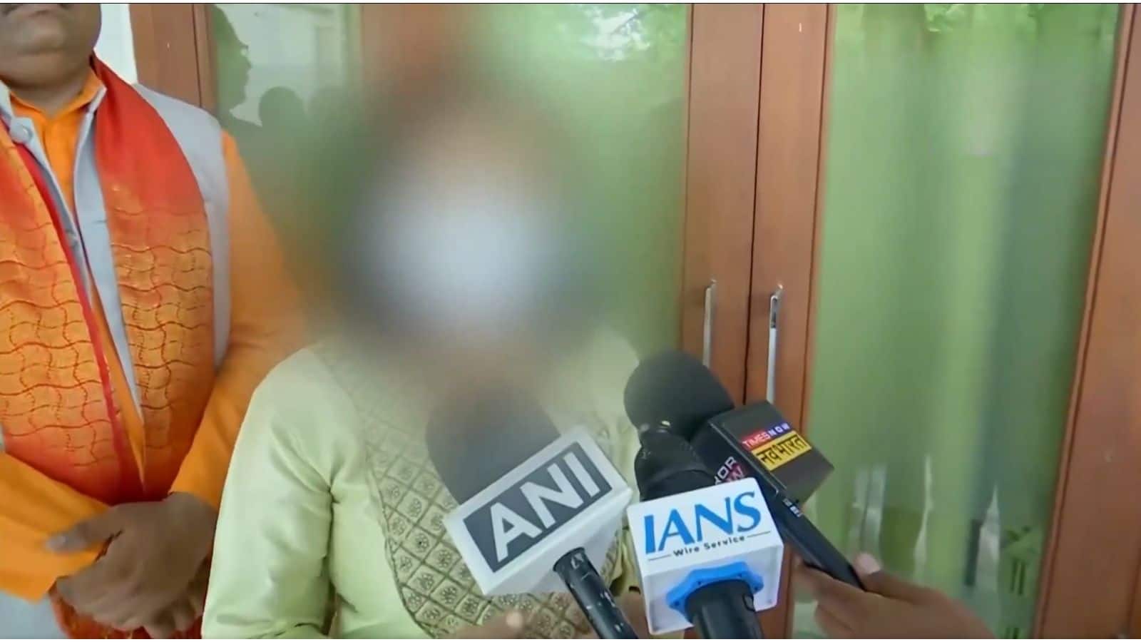 TCS के बाद अब Wipro से भी आया जबरन धर्मांतरण का मामला! महिला का आरोप बॉस बोलीं- धर्म बदलो वरना नौकरी छोड़ो!