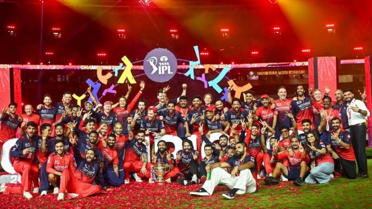 चैंपियन बनने के बाद RCB के इस खिलाड़ी पर  BCCI ने लिया बड़ा एक्शन, लगाया बैन, जानें क्या थी वजह