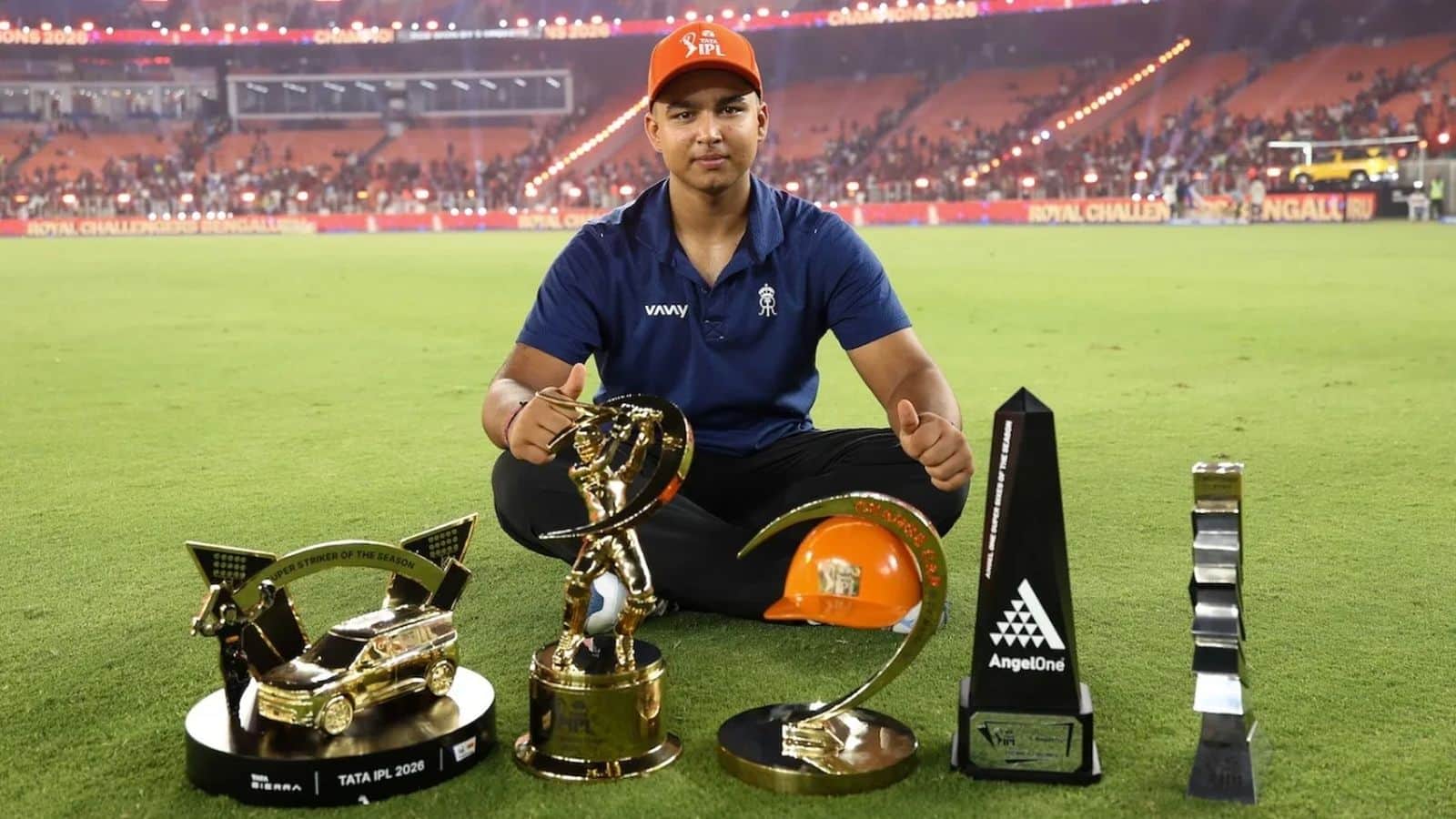 Vaibhav Sooryavanshi: वैभव सूर्यवंशी को इनाम में मिला TATA Sierra SUV, लेकिन अभी नहीं कर पाएंगे ड्राइव, जानें- क्या है वजह