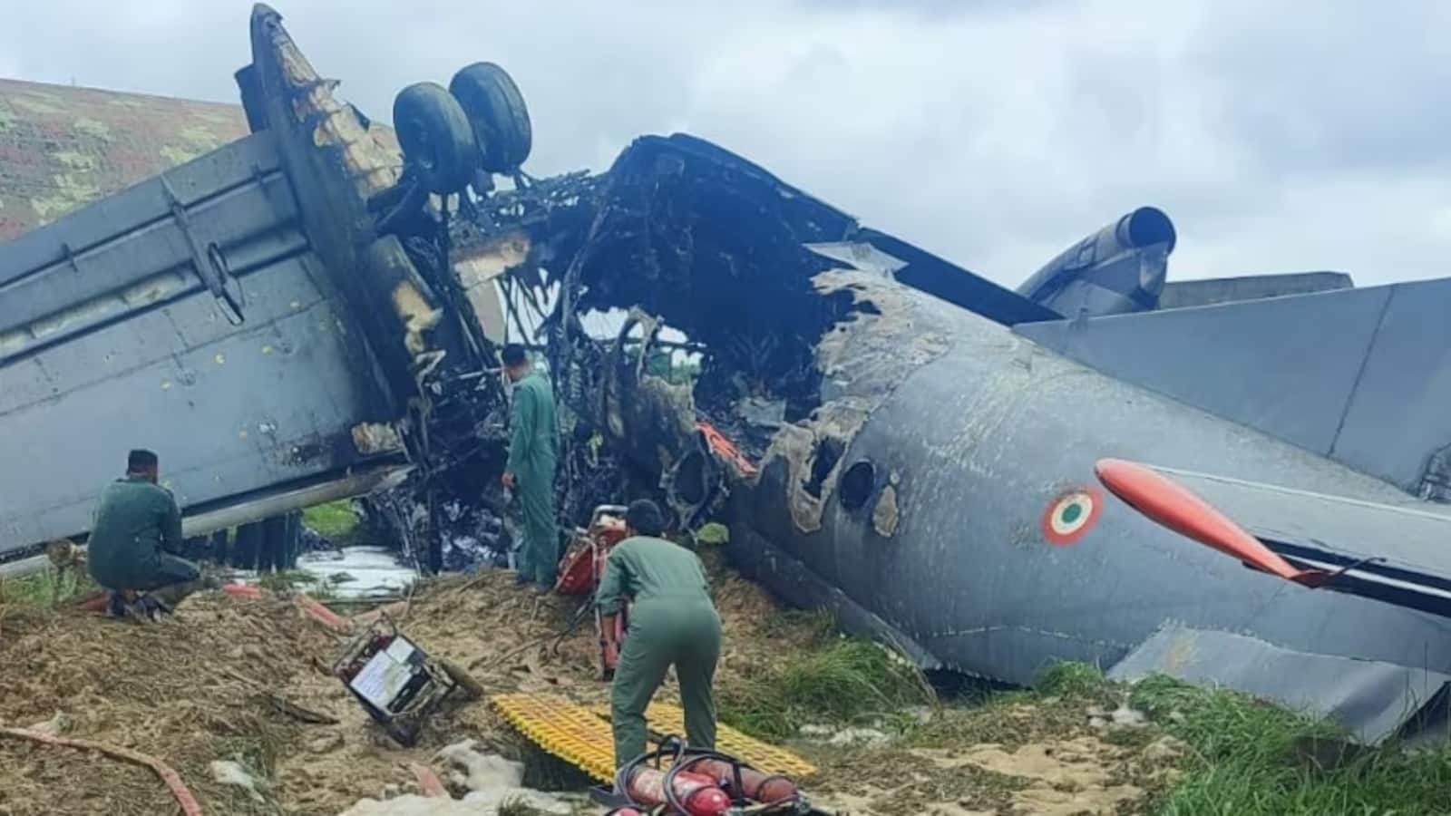 AN-32 Aircraft Crash: असम में बड़ा हादसा! जोरहाट एयरबेस पर वायुसेना का AN-32 विमान क्रैश
