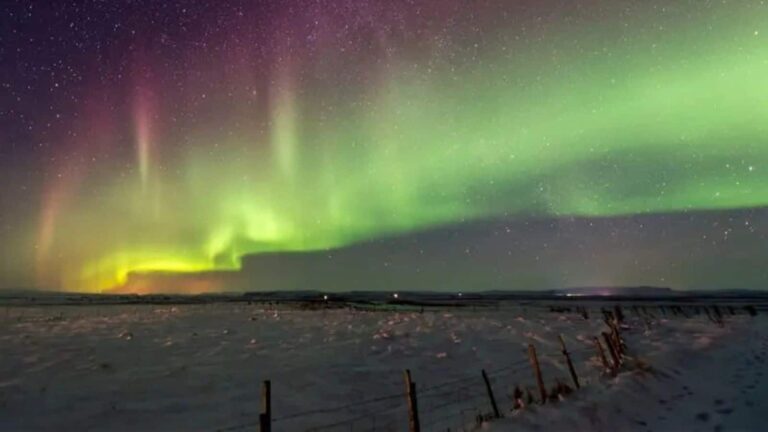 अलास्का, नॉर्वे जैसे देशों में दिखने वाला दुर्लभ सौर तूफान Aurora भारत में कहां दिखेगा? नोट करें जगह का नाम