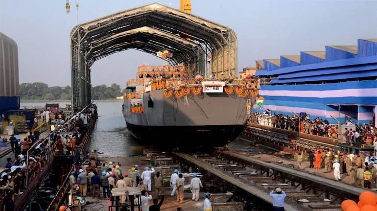 गार्डन रीच शिपबिल्डर्स को मिला नवरत्न का दर्जा, शेयरों को लग सकते हैं पंख