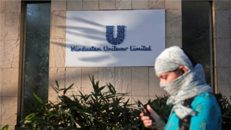 HUL Share Price: जेपी मॉर्गन की बुलिश रिपोर्ट से 3% चढ़ा शेयर, ग्रामीण मांग से ग्रोथ की दिख रही उम्मीद