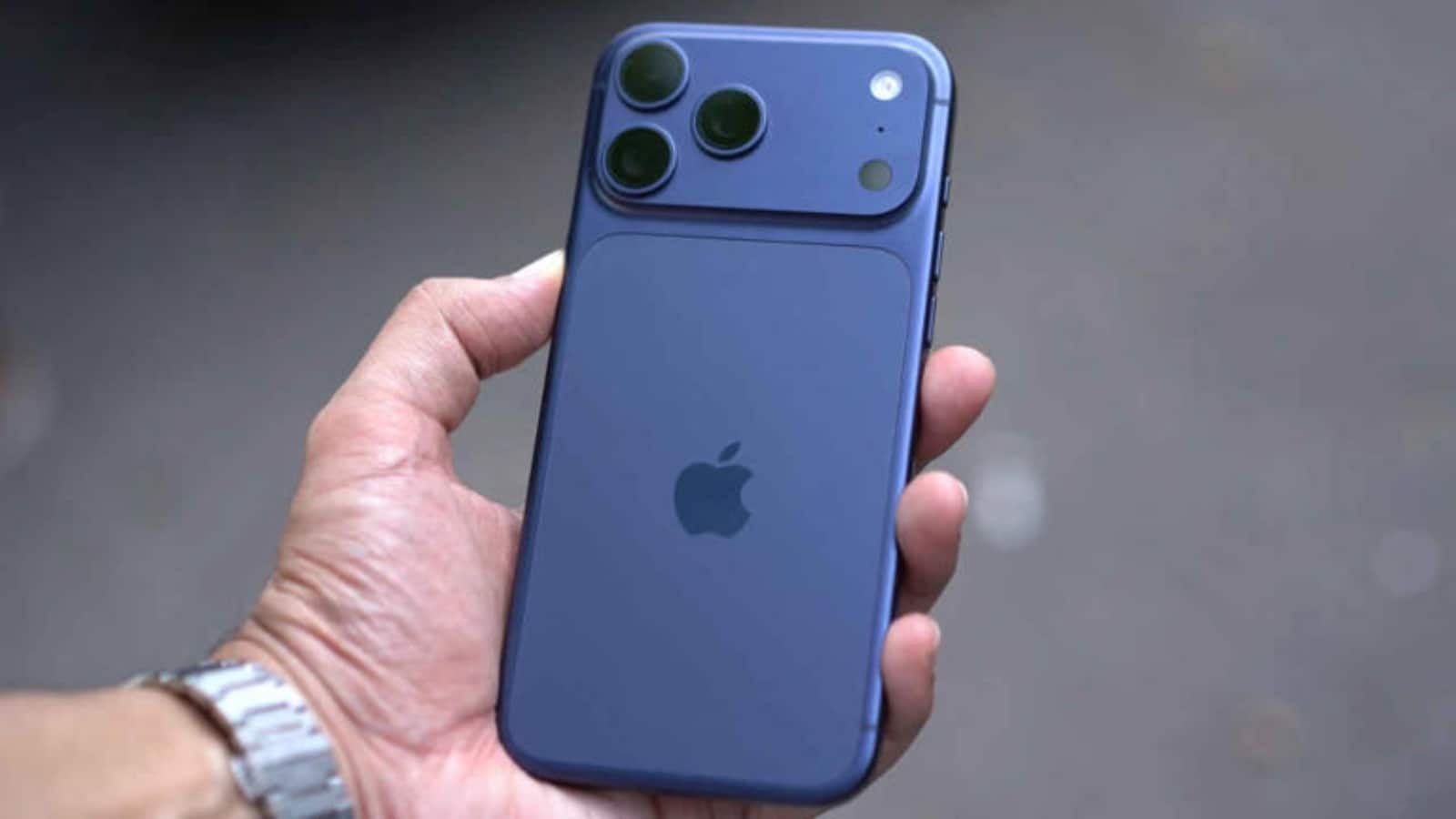 भारत में Apple iPhone 18 Pro Max के स्पेसिफिकेशन्स लीक, कीमत हो सकती है ज्यादा