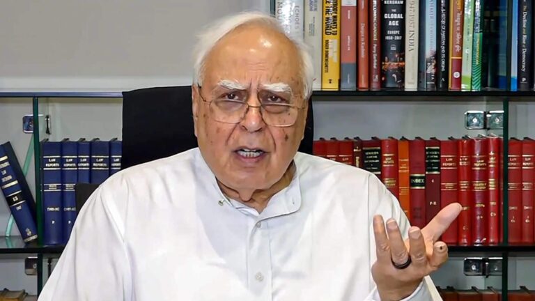 Kapil Sibal News: 'भारत में रहने पर शर्म आती है...'; कपिल सिब्बल के विवादित बयान पर बवाल, BJP भड़की