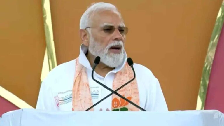 International Yoga Day 2026: '21 जून सामूहिक उत्सव का दिन बन गया है'; पीएम मोदी ने कोलकाता में 35,000 लोगों के साथ किया योग