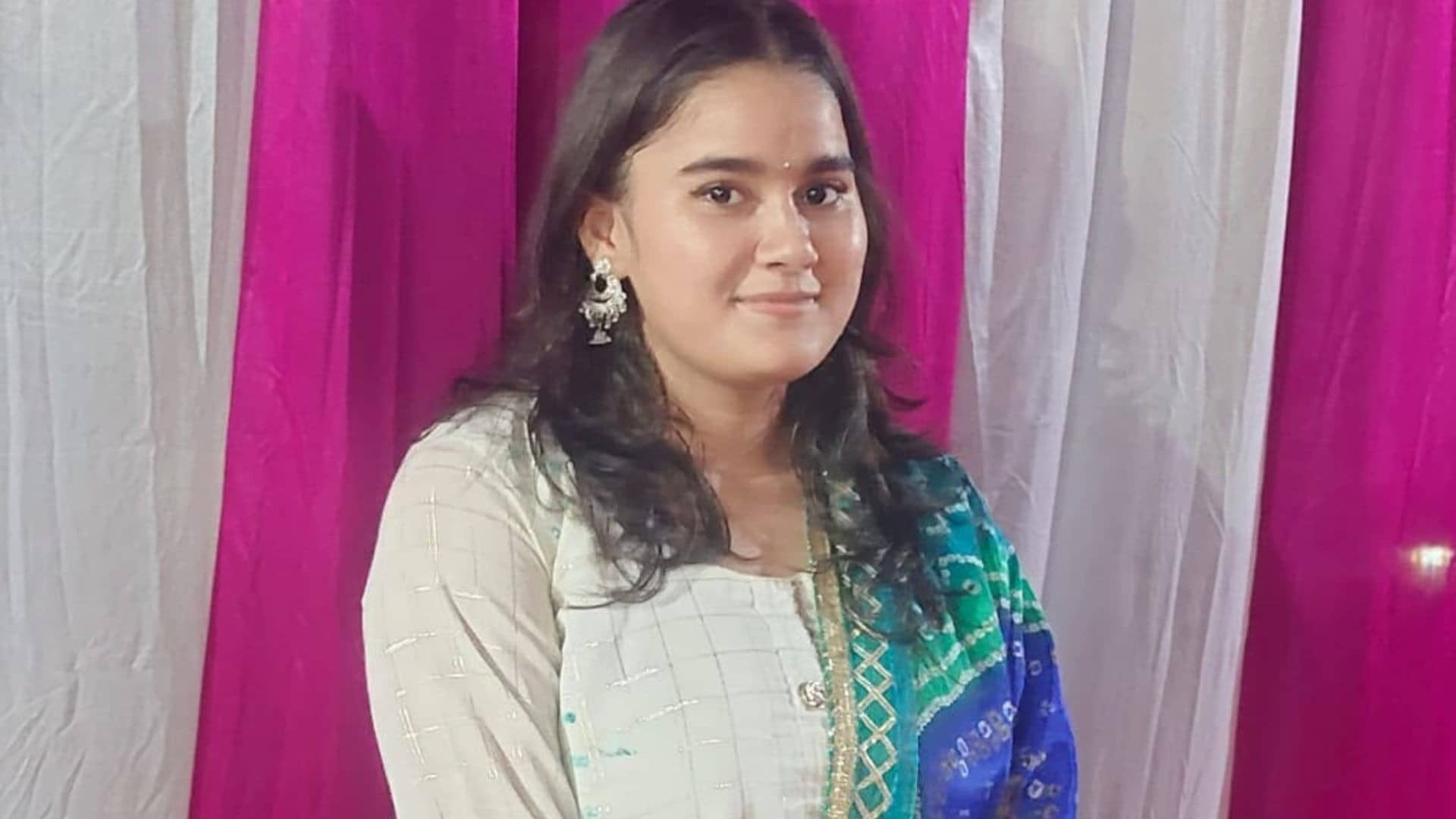 NEET पेपर लीक से तनाव में थी छात्रा, री-एग्जाम से 3 दिन पहले फांसी लगाकर की खुदकुशी; सुसाइड नोट में लिखा- मां-बाप की तमन्ना पूरी नहीं कर पाई