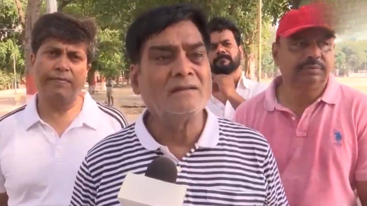 खान सर-रौशन सर विवाद पर बिहार में सियासी भूचाल, तेजस्वी ने CM को लिखी चिट्ठी तो कभी RJD में रहे रामकृपाल यादव भड़के, कहा- इसे राजनीतिक अखाड़ा…