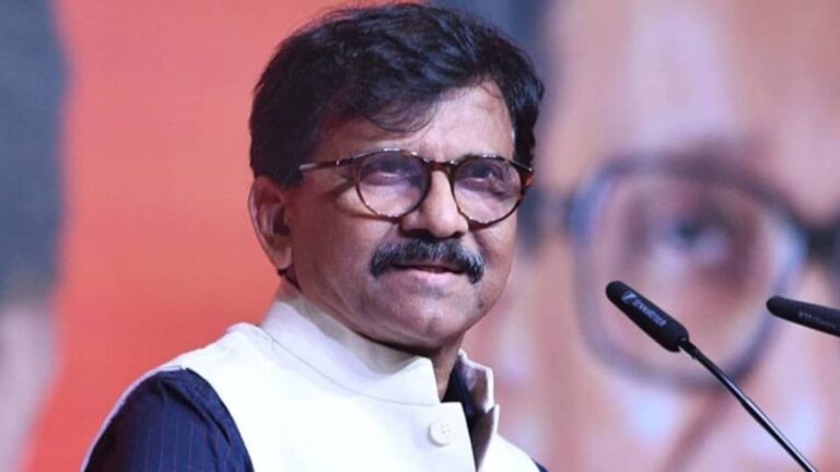'तमाशा बनाकर रखा है, अब उनको नहीं छोड़ेंगे, मां भवानी की कसम...', संजय राउत ने बागी सांसदों को दी खुली धमकी, कहा- इस्तीफा दो और जाओ