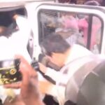 हाथों में अंडे और 'चोर-चोर' के नारे... कोर्ट में वकीलों और फुटबॉल प्रेमियों का फूटा गुस्सा, TMC नेता अरूप विश्वास बाल-बाल बचे- VIDEO