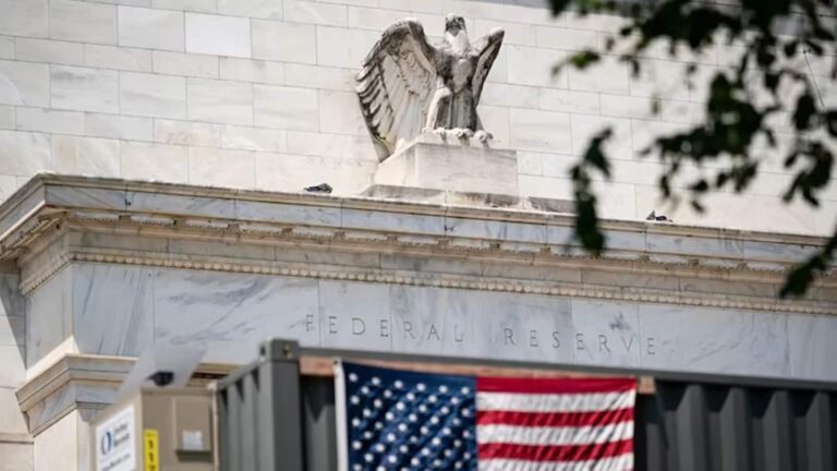 US Fed ने ब्याज दरों में नहीं किया बदलाव, लेकिन एक खास सिग्नल पर ट्रंप ने कहा- यकीन करना मुश्किल