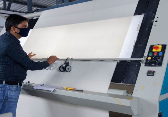 Alpine Texworld IPO Listing: लिस्ट होते ही लोअर सर्किट, फ्लैट एंट्री के बाद शेयर धड़ाम