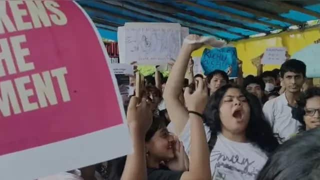 पिता असम सरकार में मंत्री...बेटी छात्र प्रदर्शन में हुई शामिल, अब  CM हिमंता सरमा ने कही ये बात